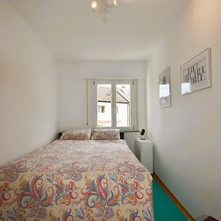 Villa Haus Naehe Fuer 12 Personen *
